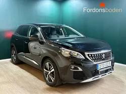 Svart Begagnad 2017 Peugeot 3008 Allure SUV | 154 500 kr (Marknadspris)