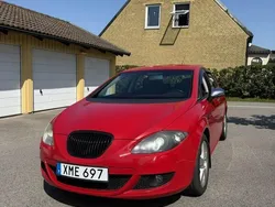 Röd Begagnad 2006 Seat Leon Halvkombi | 42 900 kr (Marknadspris)