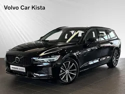 Svart Begagnad 2024 Volvo V60 Plus Kombi | 499 900 kr (Marknadspris)