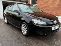 Svart Begagnad 2011 VW Golf VI Kombi | 39 500 kr (Marknadspris)