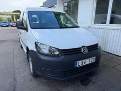 Vit Begagnad 2012 VW Caddy Minibuss | 74 800 kr (Marknadspris)