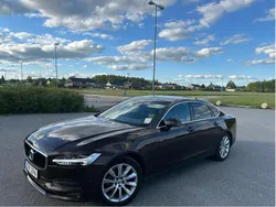Brun Begagnad 2018 Volvo S90 Momentum Sedan | 169 900 kr (Marknadspris)