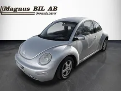 Silver Begagnad 2003 VW Beetle Highline Halvkombi | 39 900 kr (Marknadspris)