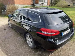 Svart Begagnad 2015 Peugeot 308 Allure Kombi | 59 000 kr (Superpris)