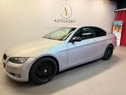 Silver Begagnad 2008 BMW 320 Comfort Edition Sportkupé | 94 900 kr (Marknadspris)