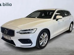 Vit Begagnad 2020 Volvo V60 Momentum Kombi | 249 000 kr (Bra pris)