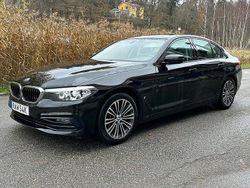 Svart Begagnad 2019 BMW 530e iPerformance Sedan | 209 900 kr (Bra pris)