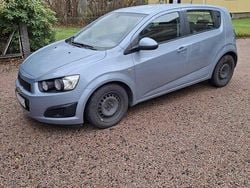 Blå Begagnad 2012 Chevrolet Aveo Halvkombi | 39 000 kr (Marknadspris)