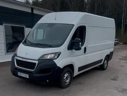 Vit Begagnad 2020 Peugeot Boxer Van | 179 900 kr (Bra pris)