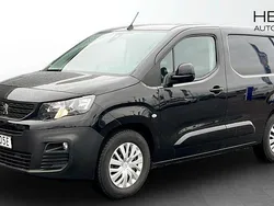 Svart (black) Begagnad 2022 Peugeot E-Partner Minibuss | 212 375 kr