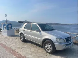 Silver Begagnad 2003 Mercedes ML270 SUV | 49 500 kr