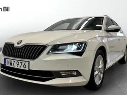 Vit Begagnad 2015 Skoda Superb Style Kombi | 169 900 kr (Lite dyr)