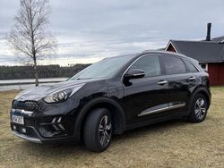 Svart Begagnad 2020 Kia Niro Advance SUV | 239 000 kr (Dyr)