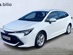 Vit Begagnad 2022 Toyota Corolla Kombi | 269 900 kr