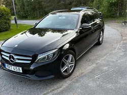 Svart Begagnad 2016 Mercedes C220 Avantgarde Kombi | 180 000 kr (Lite dyr)