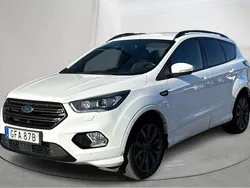 Vit Begagnad 2019 Ford Kuga ST-Line SUV | 119 000 kr