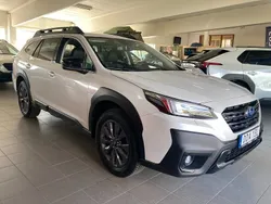 Vit Begagnad 2021 Subaru Outback SUV | 349 000 kr (Marknadspris)