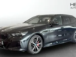 Svart (black) Begagnad 2025 BMW i5 M Sport Sedan | 799 700 kr