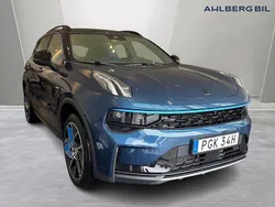 Blå Ny 2024 Lynk & Co 01 SUV | 339 500 kr (Marknadspris)