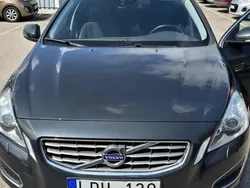 Grå Begagnad 2011 Volvo S60 Sedan | 85 000 kr (Superpris)