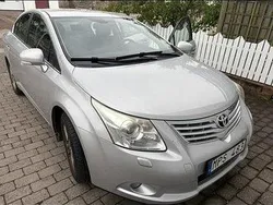 Silver Begagnad 2010 Toyota Avensis Business Edition Sedan | 33 900 kr (Dyr)