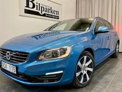 Blå Begagnad 2013 Volvo V60 Momentum Kombi | 109 900 kr (Marknadspris)