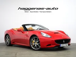 Röd Begagnad 2010 Ferrari California Cab | 1 145 000 kr