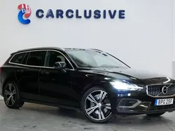 Svart Begagnad 2020 Volvo V60 Inscription Kombi | 299 900 kr (Marknadspris)