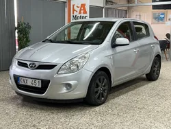 Silver Begagnad 2010 Hyundai i20 Halvkombi | 34 900 kr (Lite dyr)