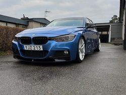 Blå Begagnad 2015 BMW 335 M Sport Sedan | 250 000 kr (Marknadspris)