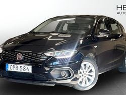 Svart (black) Begagnad 2017 Fiat Tipo Lounge Halvkombi | 89 900 kr (Bra pris)