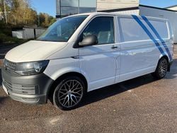 Vit Begagnad 2018 VW T6 Van | 95 000 kr
