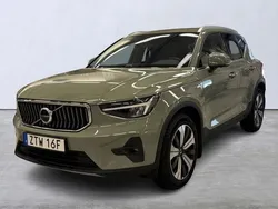 Grön Begagnad 2023 Volvo XC40 Ultimate SUV | 429 900 kr (Lite dyr)