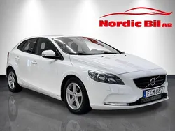 Vit Begagnad 2014 Volvo V40 Kombi | 59 900 kr (Lite dyr)