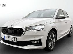 Vit Begagnad 2023 Skoda Fabia Style Halvkombi | 209 900 kr (Marknadspris)