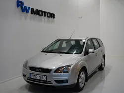 Grå Begagnad 2007 Ford Focus Kombi | 18 900 kr (Marknadspris)