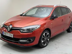 Röd Begagnad 2016 Renault Mégane III Bose Edition | 90 000 kr