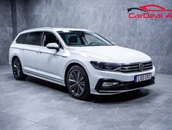 Vit Begagnad 2021 VW Passat R-line Kombi | 214 800 kr (Bra pris)