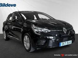 Svart Begagnad 2021 Renault Clio V Zen Halvkombi | 149 900 kr (Marknadspris)