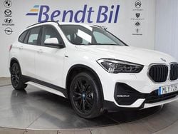 Vit Begagnad 2021 BMW X1 Sport Line SUV | 274 500 kr (Marknadspris)