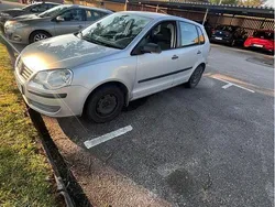 Silver Begagnad 2006 VW Polo Trendline Halvkombi | 18 900 kr (Marknadspris)