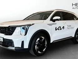 Vit (white) Ny 2025 Kia Sorento Advance SUV | 609 900 kr (Marknadspris)