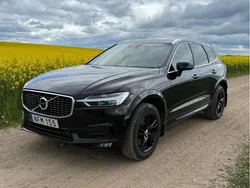 Svart Begagnad 2019 Volvo XC60 R-Design SUV | 323 000 kr (Bra pris)