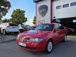 Röd Begagnad 2003 Nissan Almera Halvkombi | 29 900 kr