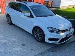 Vit Begagnad 2017 VW Golf VII GT Kombi | 169 000 kr (Marknadspris)