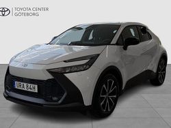 Silver Begagnad 2024 Toyota C-HR Style SUV | 339 900 kr (Marknadspris)