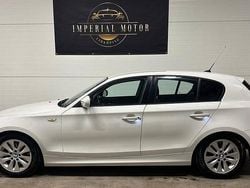 Vit Begagnad 2011 BMW 118 Halvkombi | 52 000 kr (Marknadspris)