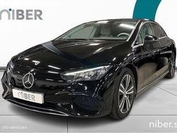 Svart Begagnad 2022 Mercedes EQE350 Sedan | 349 900 kr