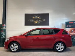 Röd Begagnad 2012 Kia Ceed Sportswagon Kombi | 31 900 kr (Marknadspris)