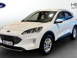 Vit (white) Begagnad 2021 Ford Kuga Titanium SUV | 244 900 kr (Marknadspris)